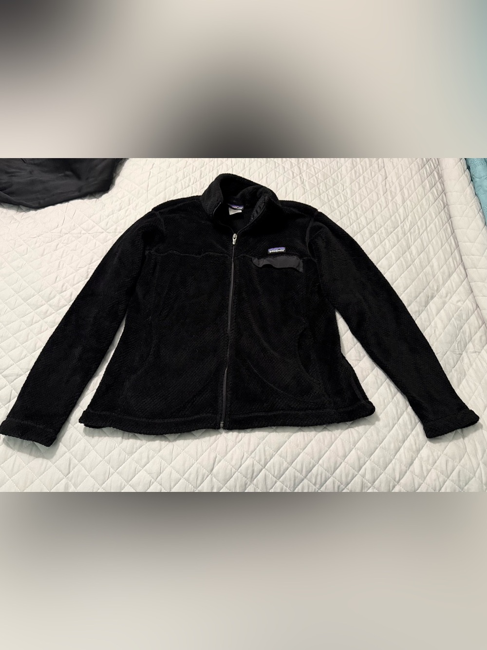Patagonia Black Women's Full-Zip Teddy Fleece Jacket